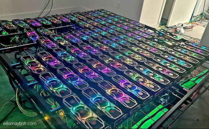 Dàn thiết bị đào coin với hàng trăm card VGA