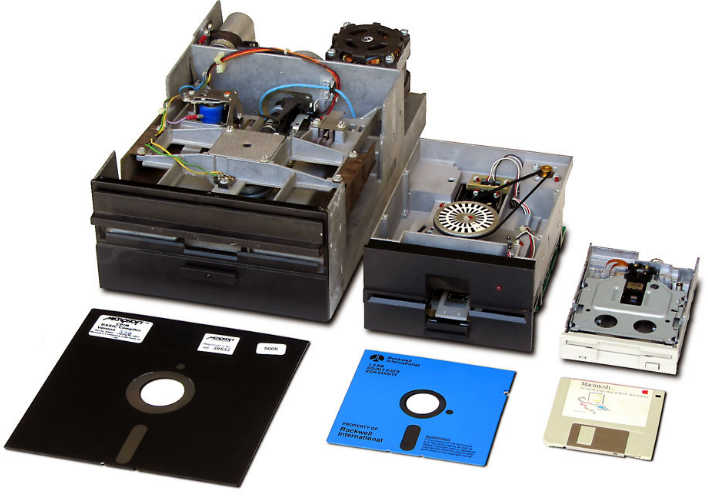 Đĩa mềm Floppy Disk là gì? Ổ đĩa mềm FDD là gì? – Wiki Máy Tính